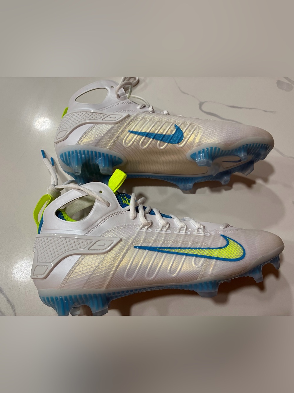 Nike Huarache 9 Elite Mid LAX SE Men’s Lacrosse cleats (11) Retails For $145